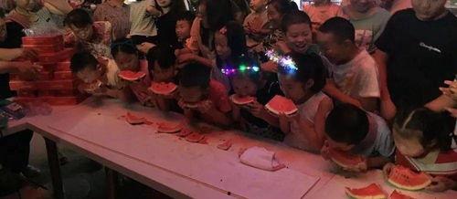 酒吧网红吃瓜事件真相曝光,真相大白，揭秘背后惊人内幕